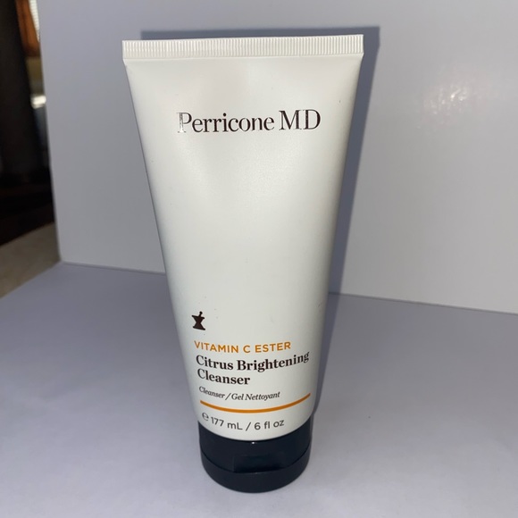 Perricone MD Vitamin C Ester Citrus Brightening Cleanser - Picture 3 of 4